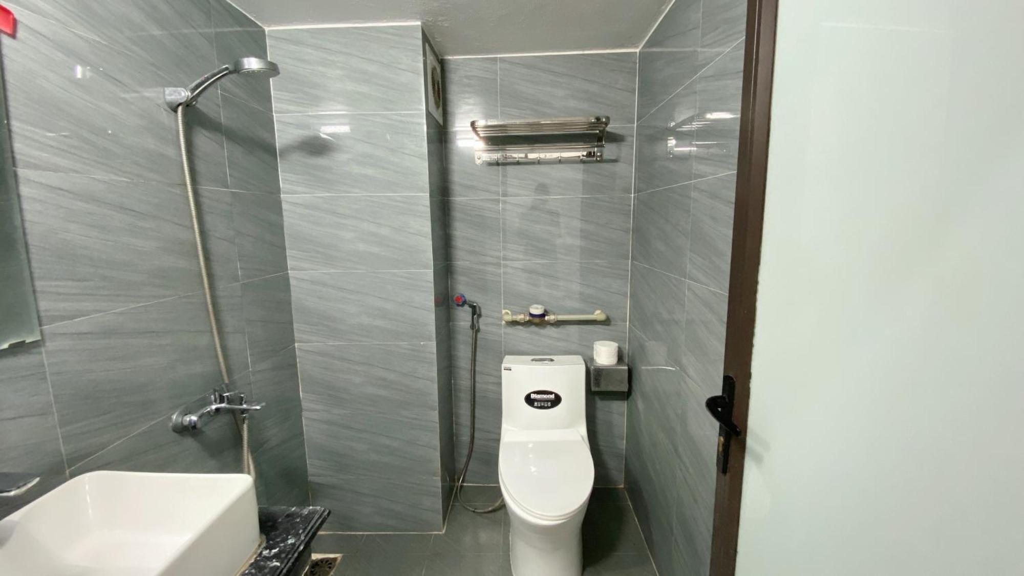 Era Apartment Tran Thai Tong Hanoi Luaran gambar